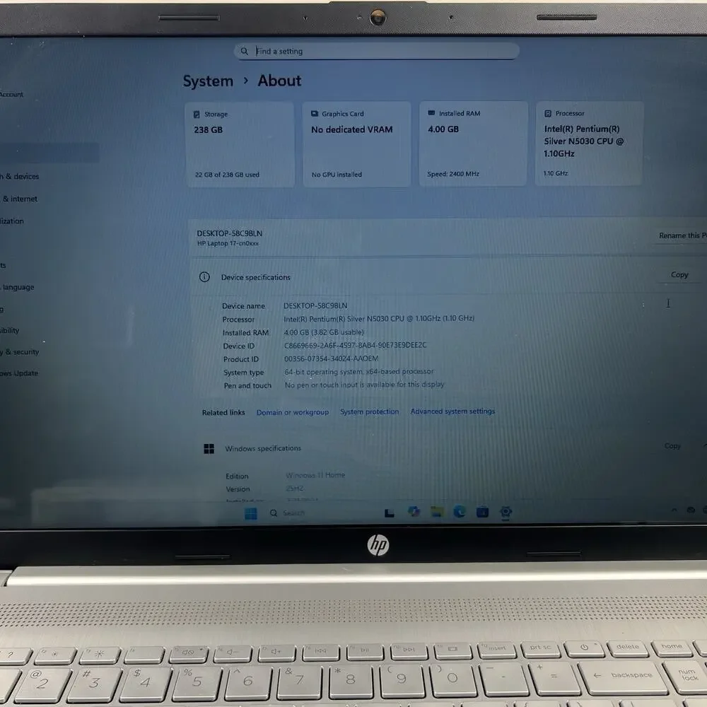 HP 17-cn0030nr 17in Laptop Intel N5030 4gb MEM 256gb SSD Win11 with Charger - Picture 6 of 9